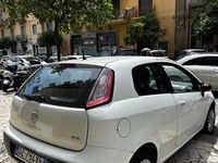 Usata Fiat Punto Evo Dynamic 77 CV (56 kW) 2010 Bianco Utilitaria