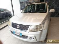 Usata Suzuki Grand Vitara 129 CV (94 kW) 2006 Grigio scuro SUV