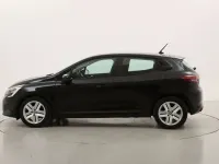 Begagnad Renault Clio V Business 91 HK (66 kW) 2022 Svart Halvkombi