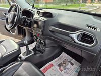 Usata Jeep Renegade Limited 140 CV (102 kW) 2015 Nero SUV