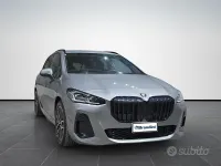 Usata BMW 218 Active Tourer Shadowline 150 CV (110 kW) 2025 Skyscraper grey metallic Monovolume