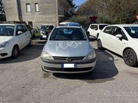 Usata Opel Corsa Comfort 74 CV (54 kW) 2002 Grigio Utilitaria