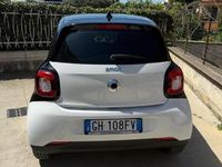 Usata Smart ForFour 71 CV (52 kW) 2019 Bianco Utilitaria