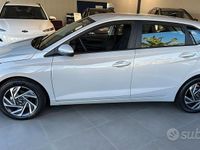 Nuova Hyundai i20 78 CV (57 kW) 2025 Grigio Berlina