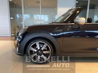 Usata Mini Cooper Cabriolet Premium Plus 136 CV (100 kW) 2023 Enigmatic black Cabrio