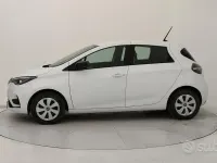 Begagnad Renault Zoe Life 50 kW (69 HK) 2021 Vit Halvkombi
