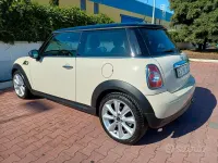 Usata Mini Cooper D 111 CV (81 kW) 2011 Beige Utilitaria