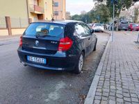 Usata BMW 116 116 CV (85 kW) 2011 Nero Utilitaria