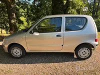 Usata Fiat 600 39 CV (28 kW) 2002 Grigio Berlina