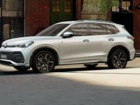 Nuova VW Tiguan R-line Plus 150 CV (110 kW) 2025 SUV