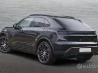 Usata Porsche Macan 379 kW (516 CV) 2026 Nero SUV