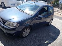Usata Fiat Punto 69 CV (50 kW) 2003 Blu Utilitaria
