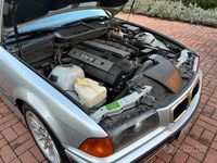 Usata BMW 320 150 CV (110 kW) 1997 Grigio Coupé