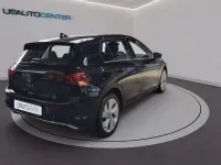 Usata VW Golf VIII Style 150 CV (110 kW) 2025 Grenadill black metallizzato Berlina