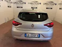 Usata Renault Clio V Zen 86 CV (63 kW) 2020 Argento Berlina
