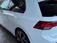 Usata VW Golf VII R-line 150 CV (110 kW) 2021 Bianco Utilitaria