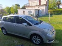 Usata Toyota Corolla Verso 2008 Grigio Monovolume