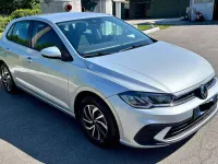 Usata VW Polo Life 95 CV (69 kW) 2023 Argento Utilitaria