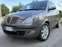 Usata Lancia Ypsilon 69 CV (50 kW) 2006 Grigio Utilitaria