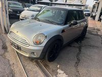 Usata Mini Cooper 120 CV (88 kW) 2009 Argento Utilitaria