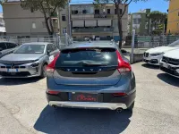 Usata Volvo V40 CC Plus 120 CV (88 kW) 2018 Grigio Station wagon