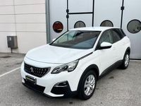 Usata Peugeot 3008 Active 130 CV (95 kW) 2019 Bianco SUV