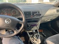 Usata VW Golf IV 100 CV (73 kW) 2000 Grigio Utilitaria