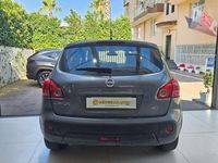 Usata Nissan Qashqai Tekna 103 CV (75 kW) 2008 Grigio SUV