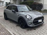 Usata Mini Cooper D Business 116 CV (85 kW) 2019 Utilitaria