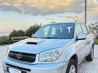 Usata Toyota RAV4 116 CV (85 kW) 2003 Grigio SUV