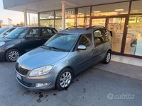 Usata Skoda Roomster Active 70 CV (51 kW) 2011 Grigio Monovolume