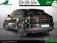 Usata Porsche Cayenne 470 CV (345 kW) 2024 Nero SUV
