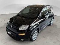 Usata Fiat Panda Cross Cross 69 CV (50 kW) 2023 Nero Utilitaria