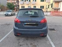 Usata Kia Venga 90 CV (66 kW) 2012 Blu Utilitaria