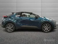 Usata Toyota C-HR Trend 140 CV (102 kW) 2024 Blu SUV