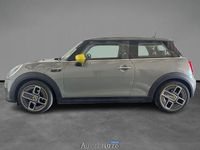 Usata Mini Cooper SE Classic 135 kW (184 CV) 2022 Moonwalk grey metallic Utilitaria