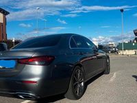 Usata Mercedes E200 163 CV (119 kW) 2024 Grigio Berlina