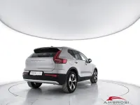 Usata Volvo XC40 Core 163 CV (119 kW) 2025 Argento SUV