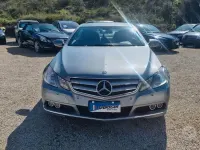 Usata Mercedes E350 231 CV (169 kW) 2009 Grigio Coupé