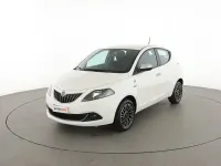 Usata Lancia Ypsilon 70 CV (51 kW) 2022 Bianco Utilitaria