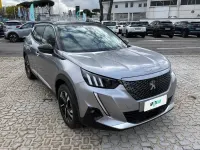 Begagnad Peugeot e-2008 GT 100 kW (136 HK) 2022 Grå SUV