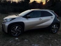 Occasion Toyota Aygo X Edition 72 ch (52 kW) 2024 Doré SUV