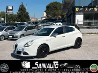 Usata Alfa Romeo Giulietta 105 CV (77 kW) 2013 Bianco Utilitaria