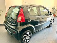 Gebraucht Peugeot 107 68 PS (50 kW) 2007 Schwarz Kleinwagen
