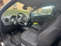 Second-hand Alfa Romeo MiTo 70 CP (51 kW) 2015 Hatchback