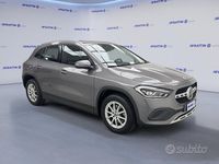 Usata Mercedes GLA200 Business 163 CV (119 kW) 2022 Grigio scuro SUV