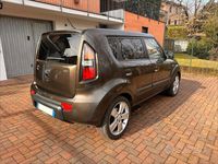Usata Kia Soul 128 CV (94 kW) 2009 Marrone SUV