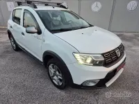 Usata Dacia Sandero Stepway 90 CV (66 kW) 2017 Bianco Berlina
