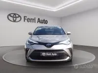 Usata Toyota C-HR Lounge 122 CV (89 kW) 2021 Rosso SUV