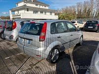 Usata Ford Fiesta 75 CV (55 kW) 2003 Grigio Berlina